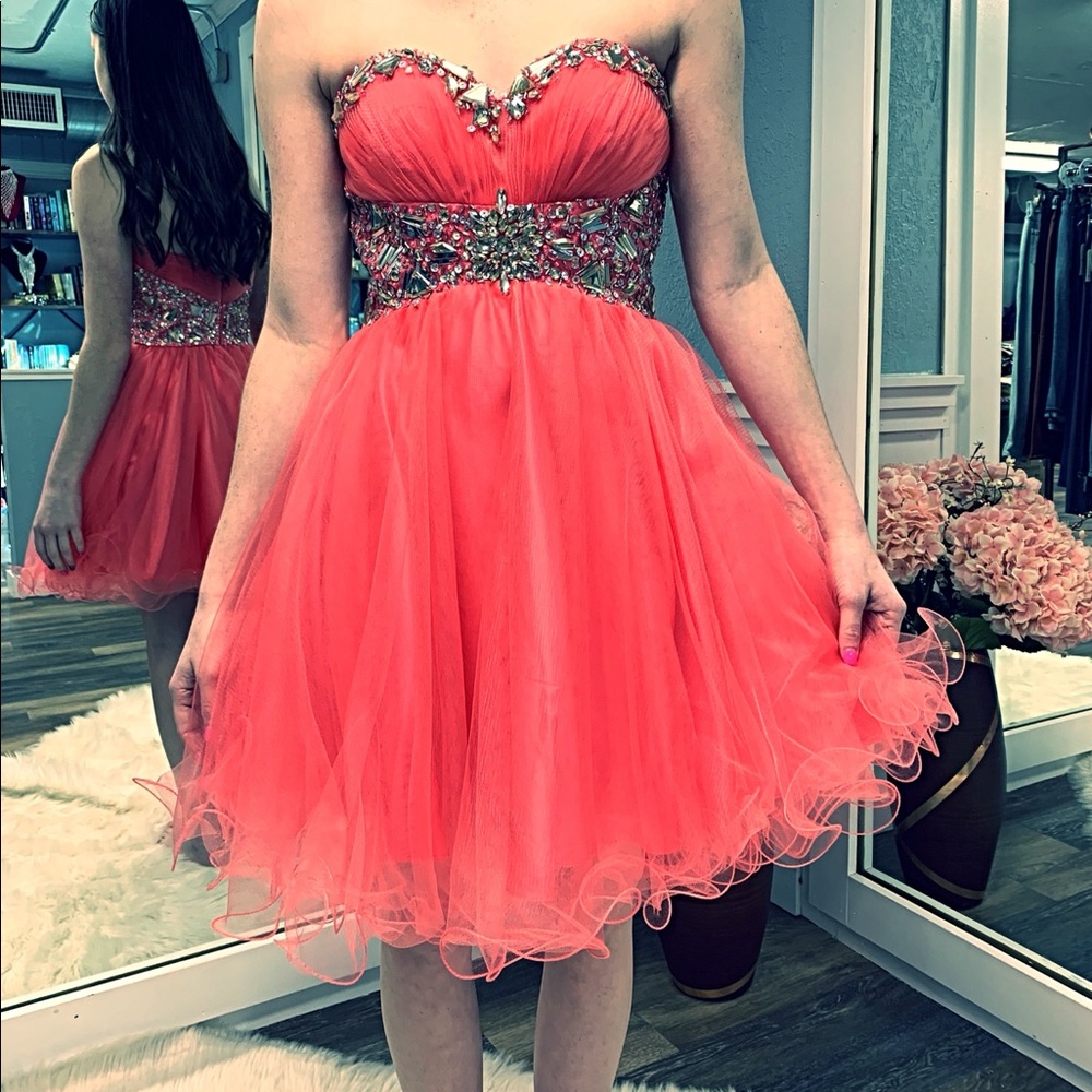 Short coral prom/pageant dress